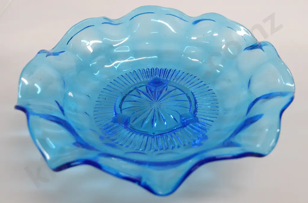 GROUP OF BLUE DEPRESSION GLASS WARES Image 1++