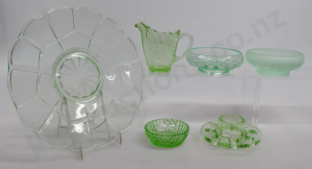 GROUP OF URANIUM GLASS WARES Image 1++