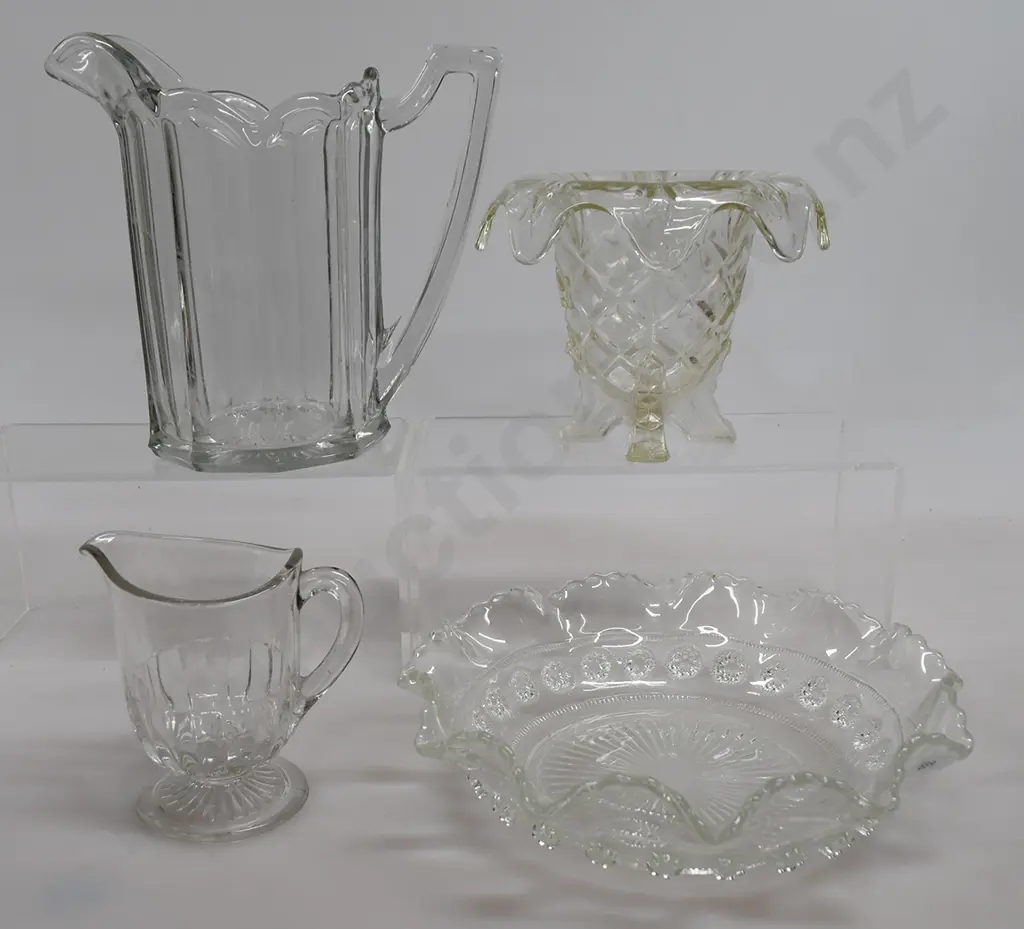 GROUP OF CLEAR DEPRESSION GLASS WARES Image 1++