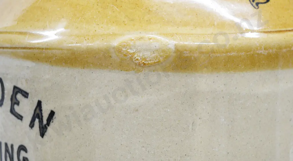 BARDEN HAWERA STONE JAR Image 1++