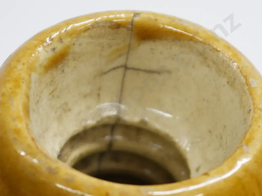 WAI WAI AUCKLAND STONE JAR Image 1++