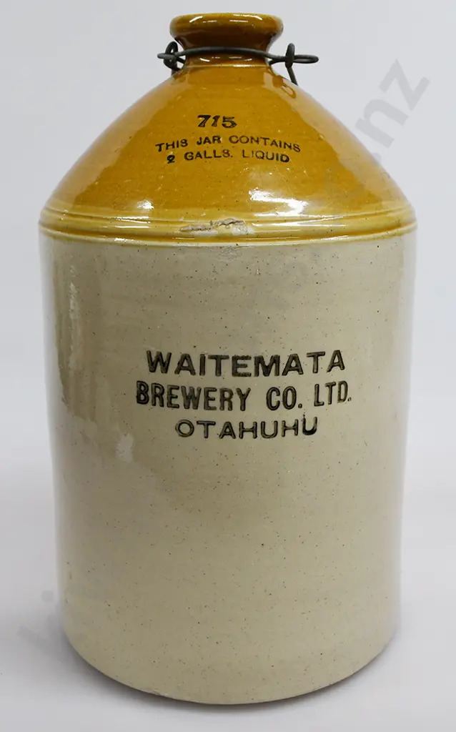WAITEMATA BREWERY CO OTAHUHU, 2 GALLON STONE JAR Image 1++