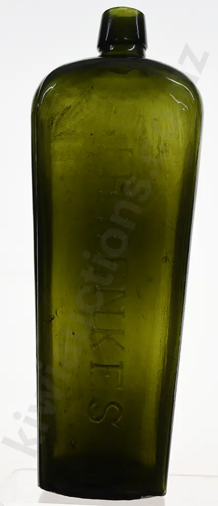 EMBOSSED CASE GINS Image 1++