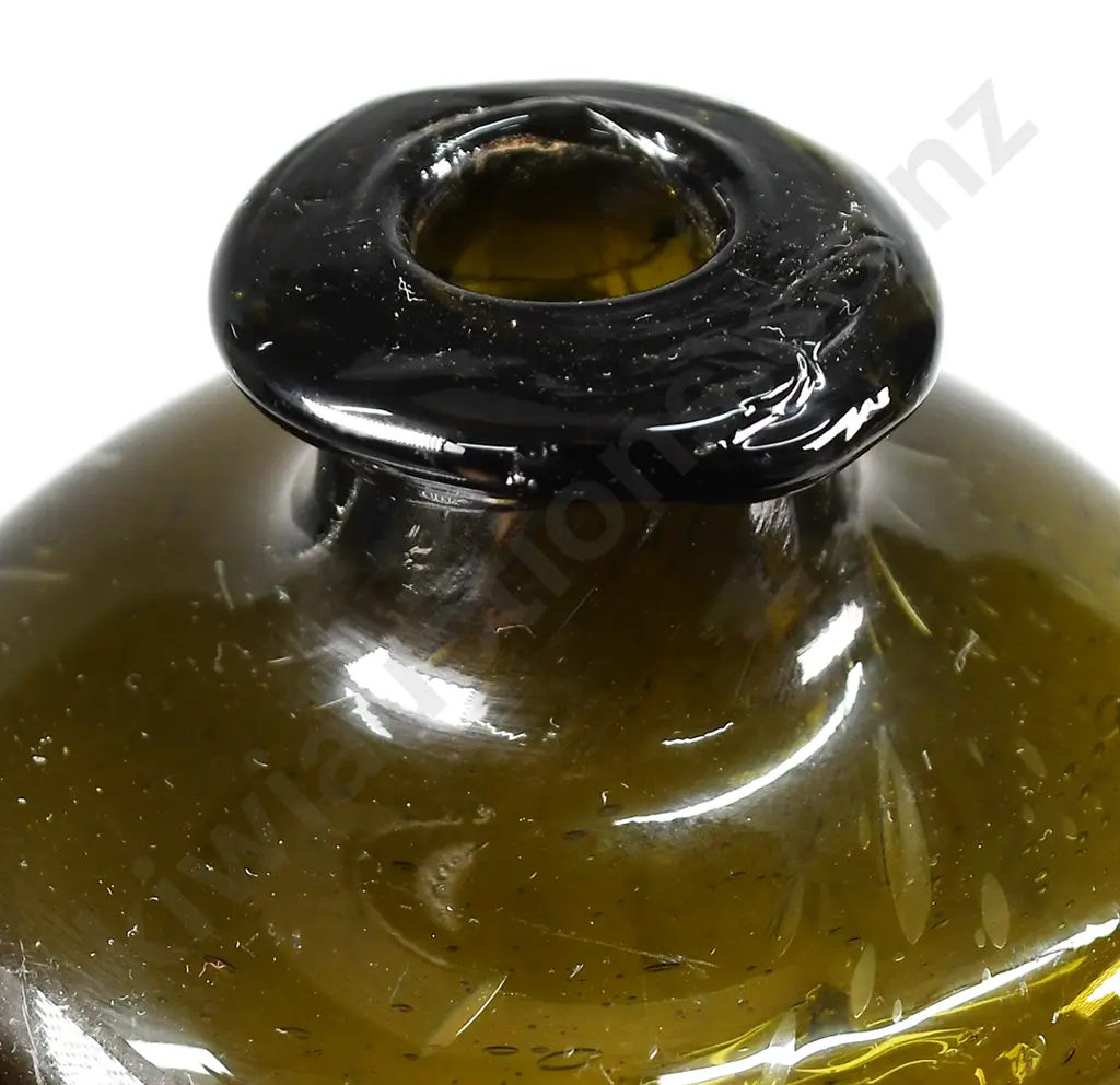 PIG SNOUT GIN, AQUA CASE GIN, P F HEERING CHERRY BRANDY Image 1++