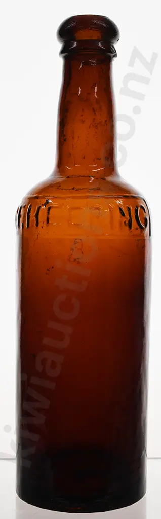 PIG SNOUT GIN, AQUA CASE GIN, P F HEERING CHERRY BRANDY Image 1++