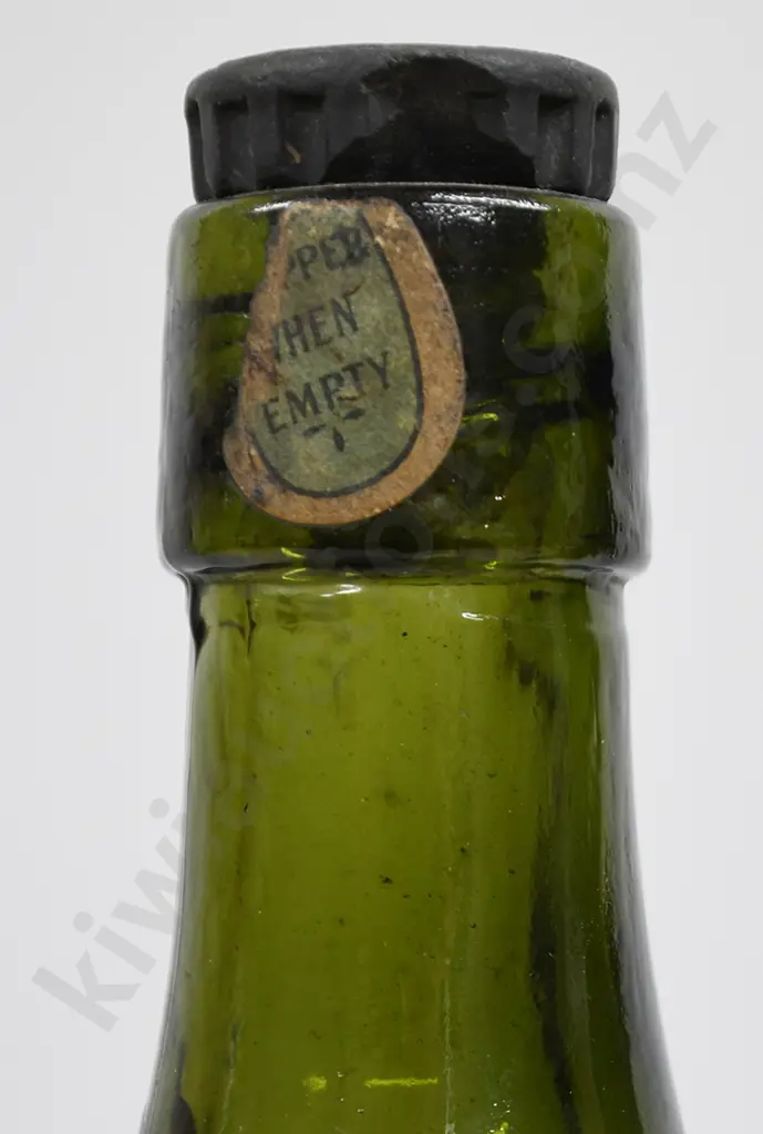 ASSORTED ALCOHOL BOTTLES Image 1++