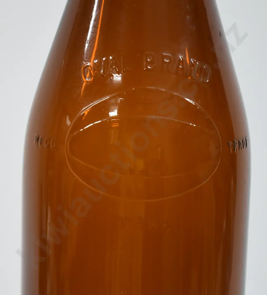 OVAL BRAND MCILRAITH WELLINGTON UNLISTED BEER Image 1++