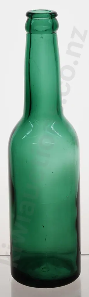 SOUTHERN CROSS GLASS WORKS BEER BOTTLE Image 1++