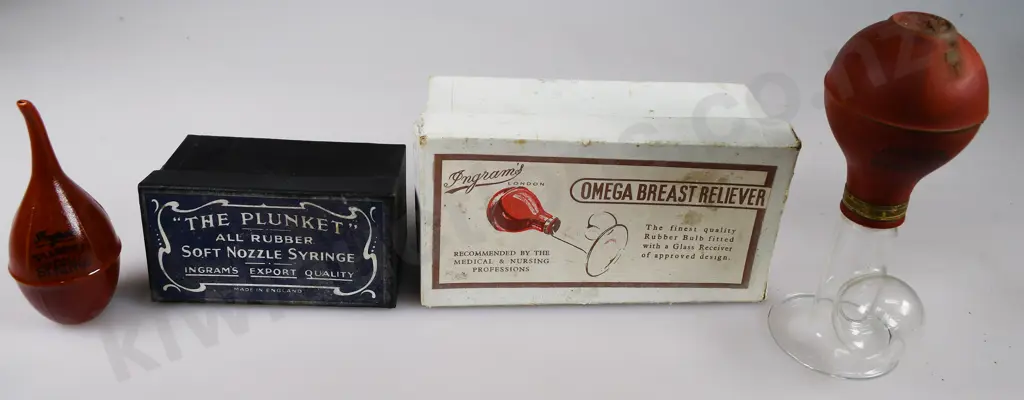 BOXED NOZZLE SYRINGE, BREAST RELIEVER Image 1++