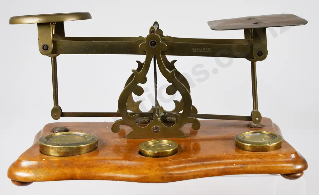 BRASS & WOODEN POSTAL SCALES & WEIGHTS Image 1++