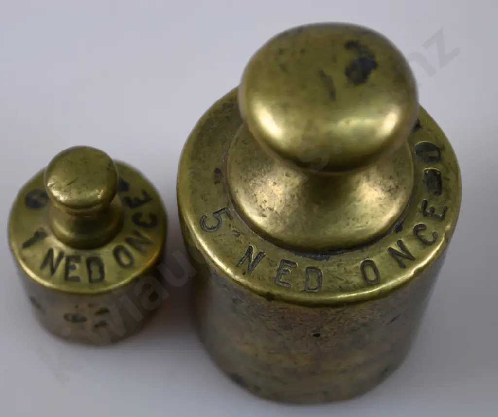BRASS WEIGHTS - DUTCH ? Image 1++