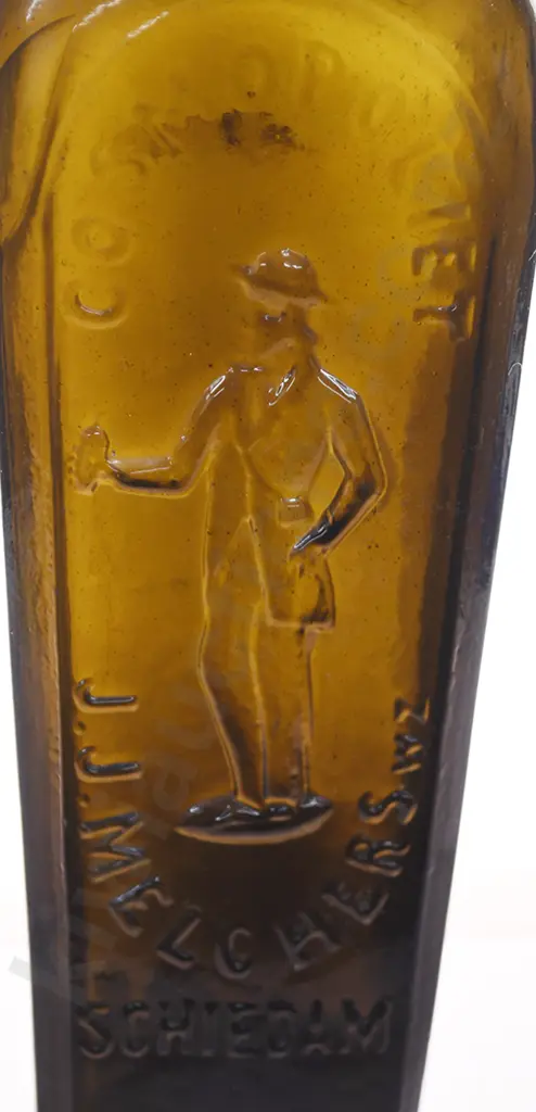 COSMOPOLIET GIN Image 1++