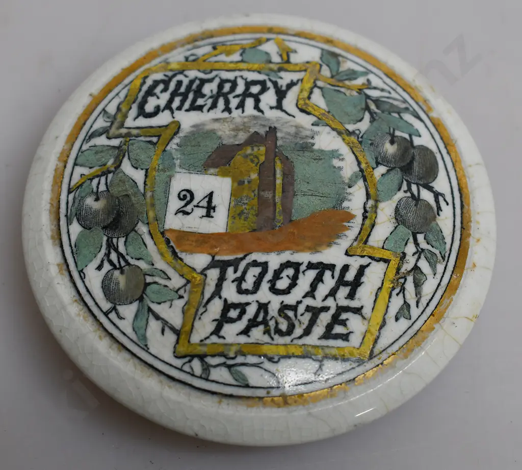 HAUNTED HOUSE POT LID Image 1++