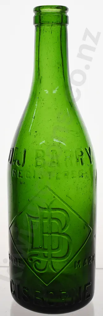 BARRY GISBORNE CROWN TOP BEER Image 1++