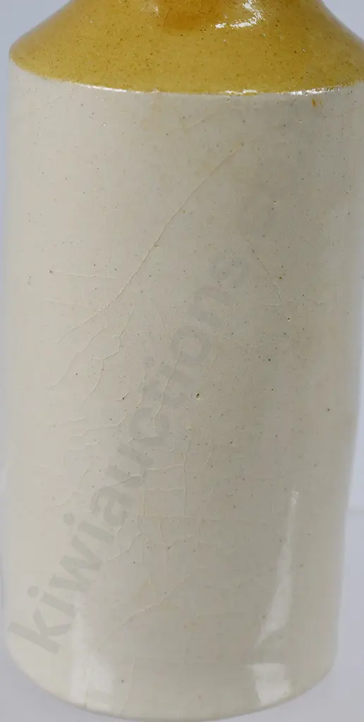 BRIGHT WHAKAREWAREWA ROTORUA GINGER BEER Image 1++