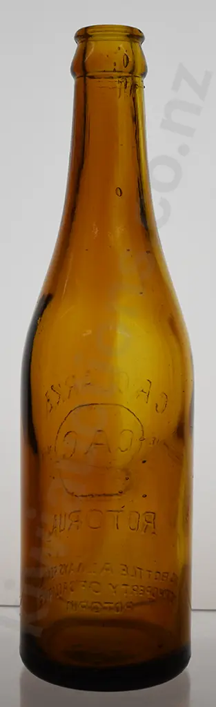 CLARKE ROTORUA CROWN TOP BEER Image 1++