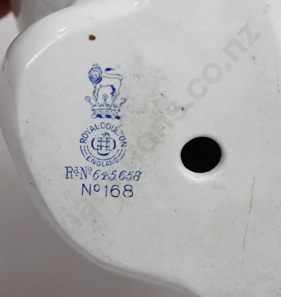GUINNESS ROYAL DOULTON BULLDOG Image 1++