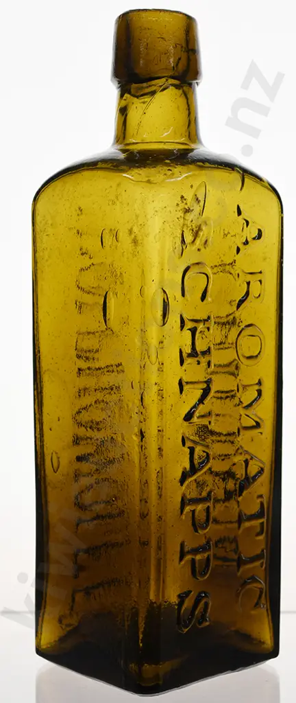 UDOLPHO WOLFE’S SCHNAPPS HONEY AMBER Image 1++