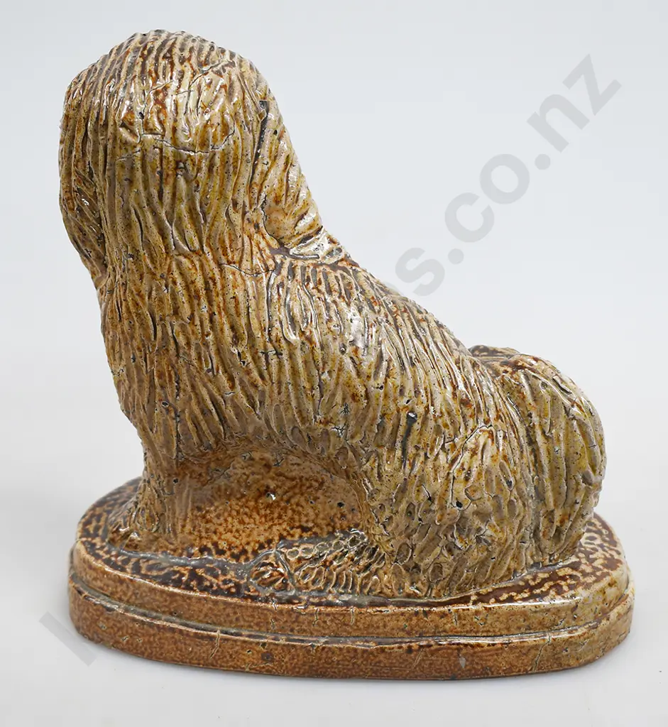 CRUM MANTLE DOG Image 1++