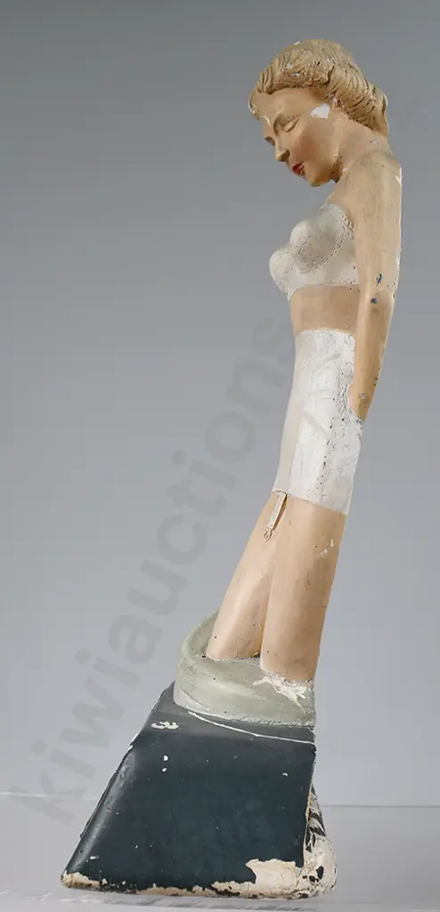 ADVERTISING PLASTER BUST EXCELSIOR CORSETRY Image 1++