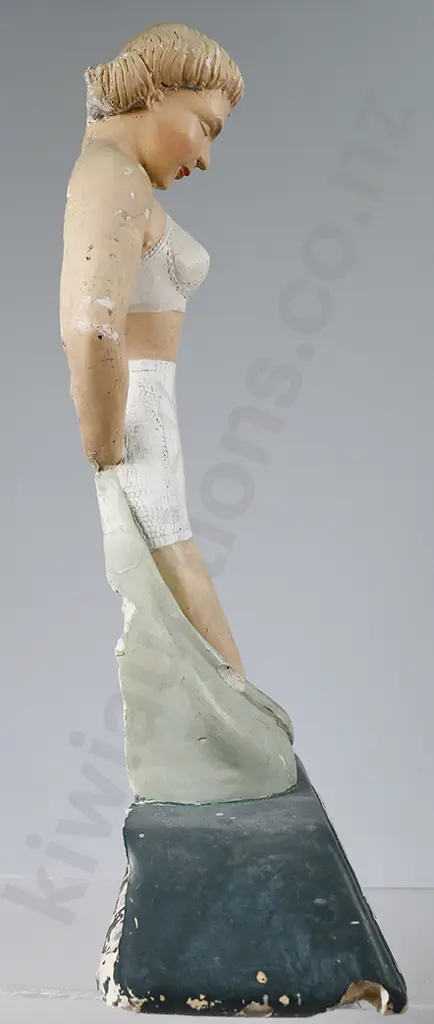 ADVERTISING PLASTER BUST EXCELSIOR CORSETRY Image 1++