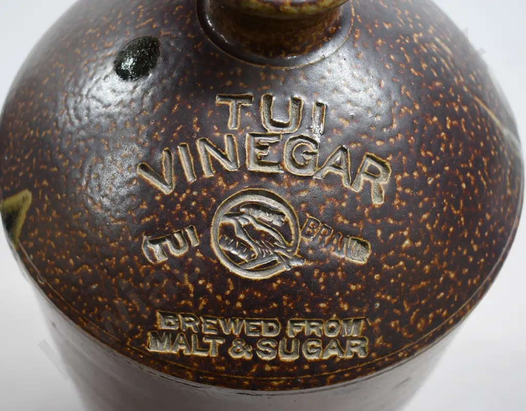 TUI VINEGAR DUNEDIN STONE JAR Image 1++