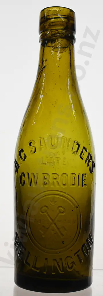 SAUNDERS LATE BRODIE WELLINGTON INTERNAL THREAD Image 1++