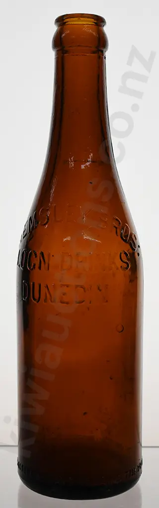 HEMSLEY, 12OZ BEER, LOGN DRINKS DUNEDIN Image 1++