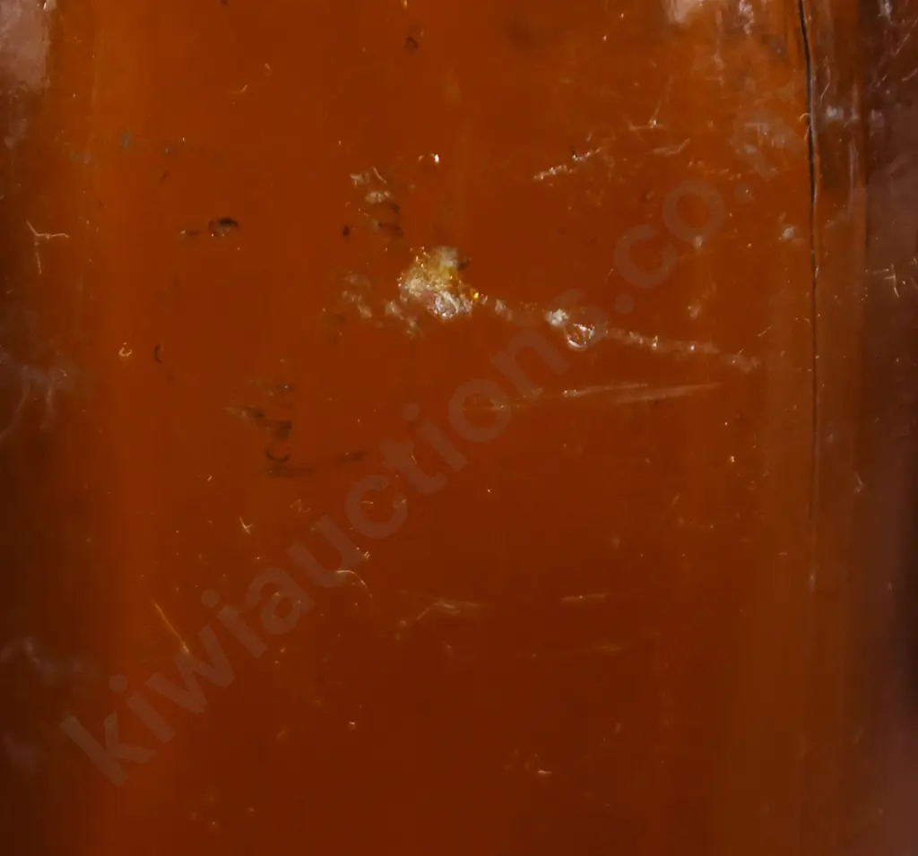 HEMSLEY, 12OZ BEER, LOGN DRINKS DUNEDIN Image 1++