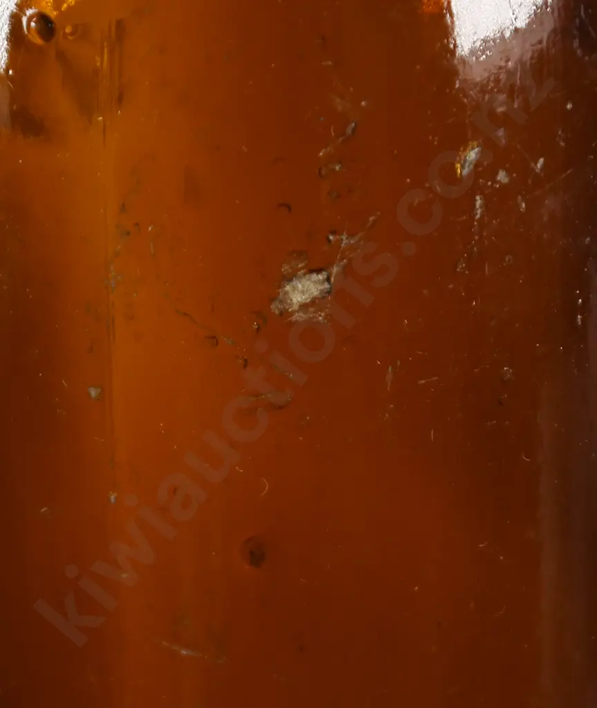 HEMSLEY, 12OZ BEER, LOGN DRINKS DUNEDIN Image 1++