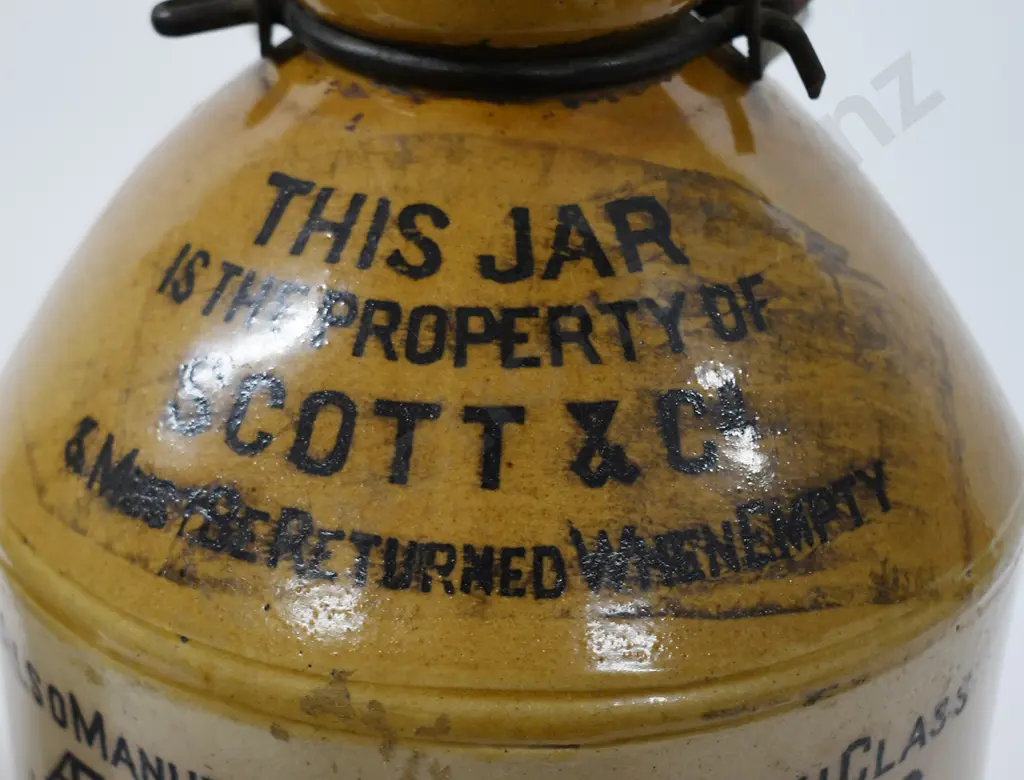 SCOTT AUCKLAND STONE JAR Image 1++