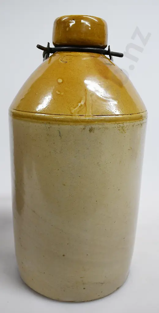SCOTT AUCKLAND STONE JAR Image 1++