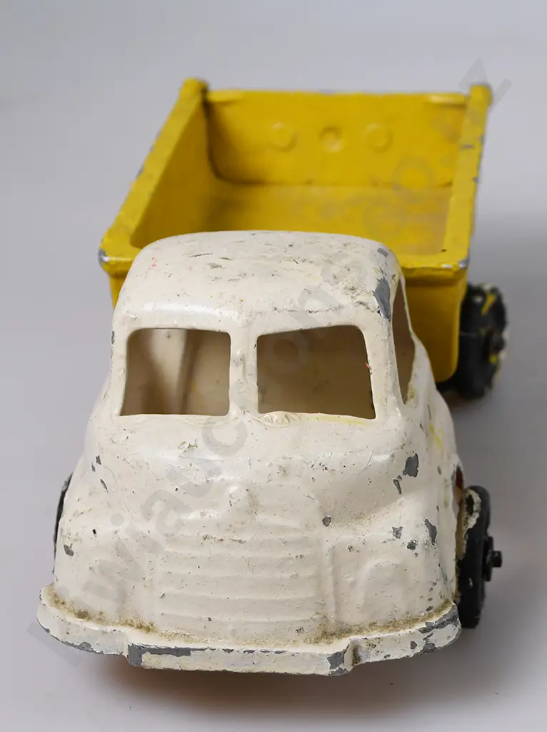 FUN HO EARTH SCRAPER, MACKENZIE & BANNISTER TIP TRUCK Image 1++