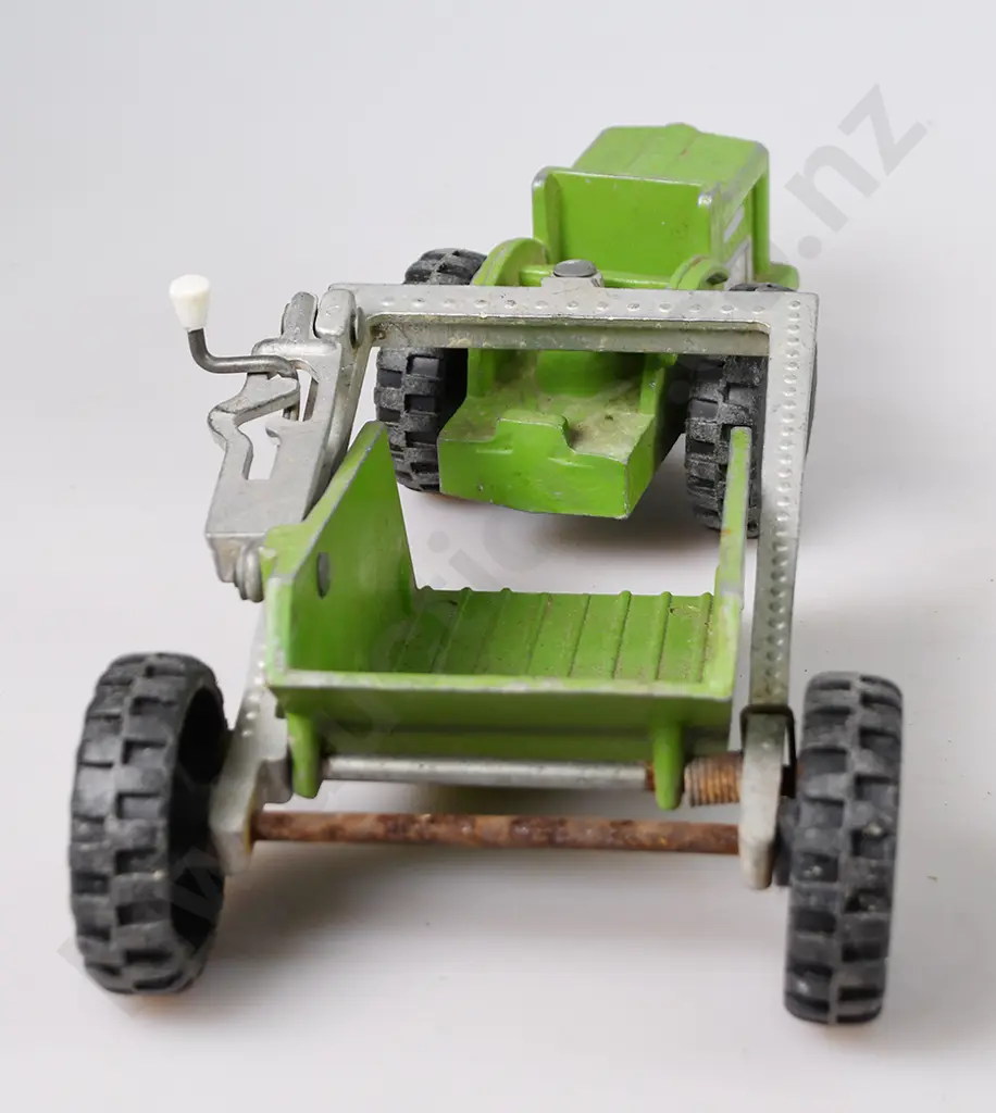 FUN HO EARTH SCRAPER, MACKENZIE & BANNISTER TIP TRUCK Image 1++