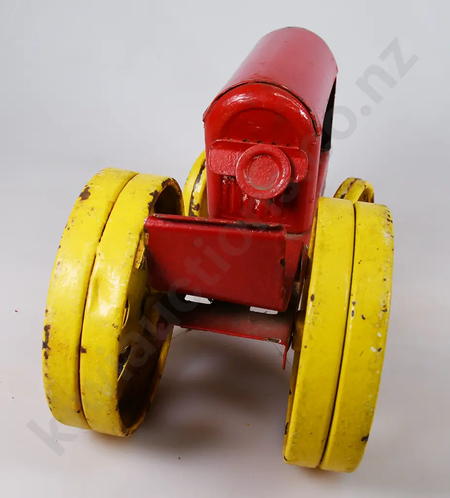 HERCULES NEW ZEALAND TRACTOR Image 1++