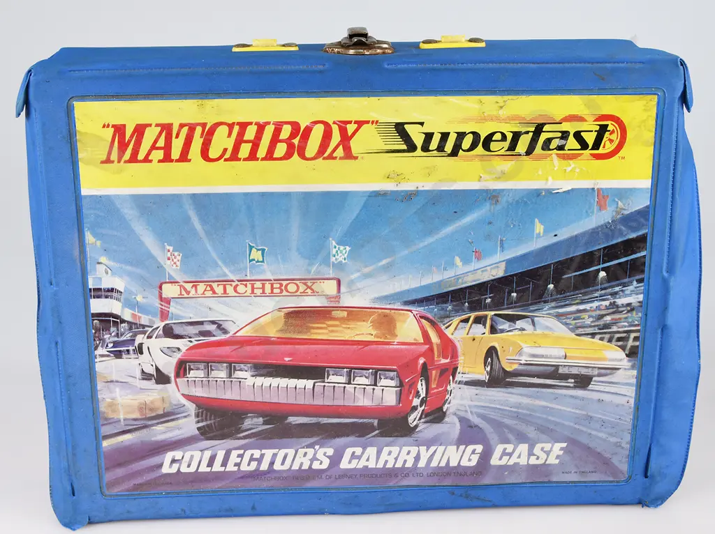 MATCHBOX CARRY CASE WITH 48 MODELS Image 1++