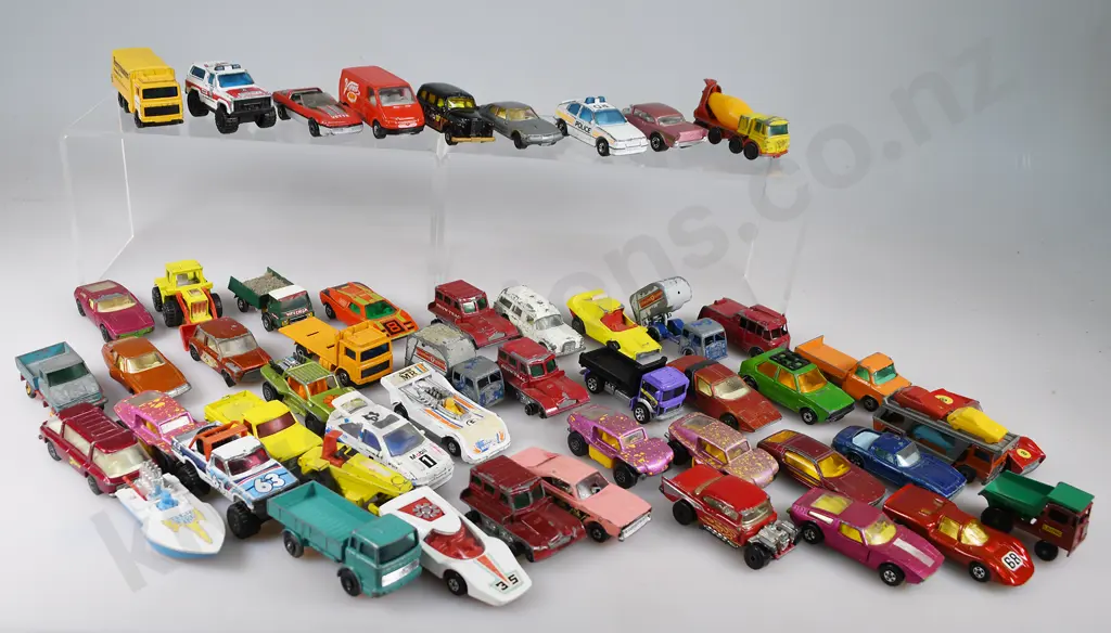 MATCHBOX CARRY CASE WITH 51 MODELS Image 1++