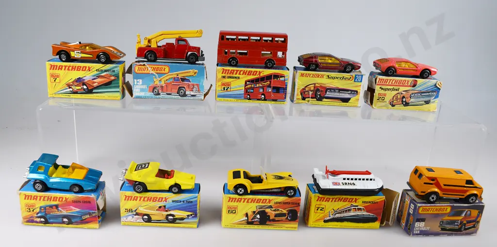 MATCHBOX TOYS IN BOXES x 10 Image 1++