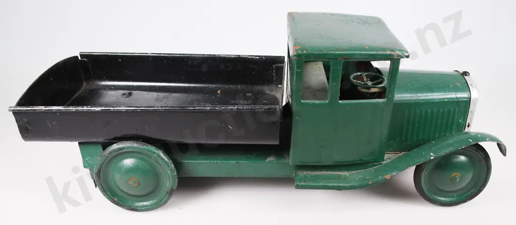 TRI-ANG TIP TRUCK Image 1++