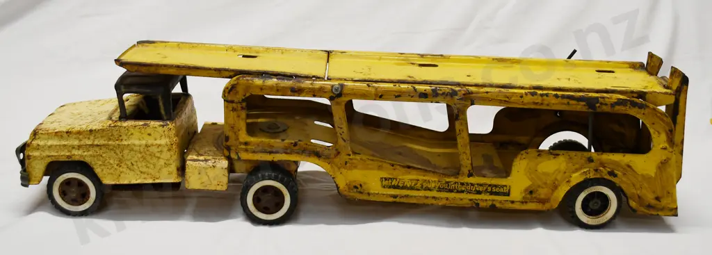 TONKA PRESSED STEEL CAR CARRIER Image 1++