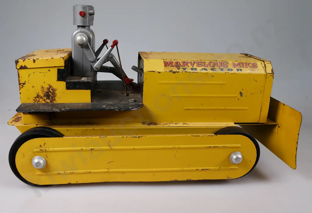 MARVELOUS MIKE TRACTOR Image 1++