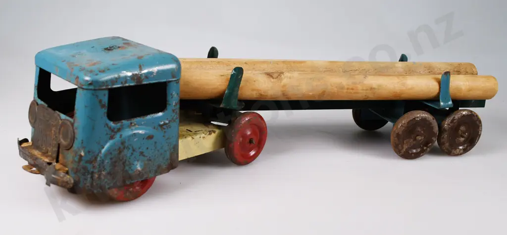 HERCULES LOG TRUCK TINPLATE TOY Image 1++