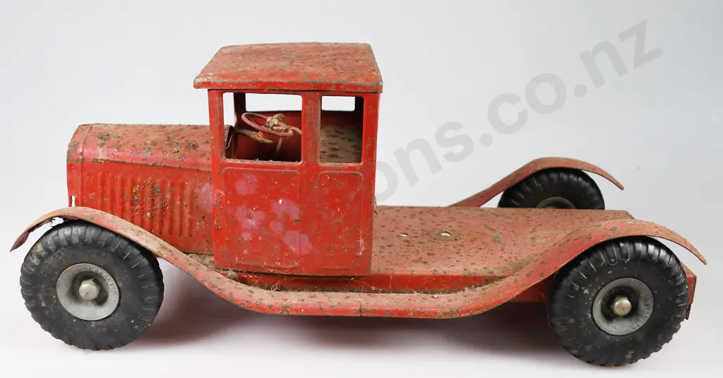 TRIANG BEDFORD FLAT DECK TRUCK Image 1++