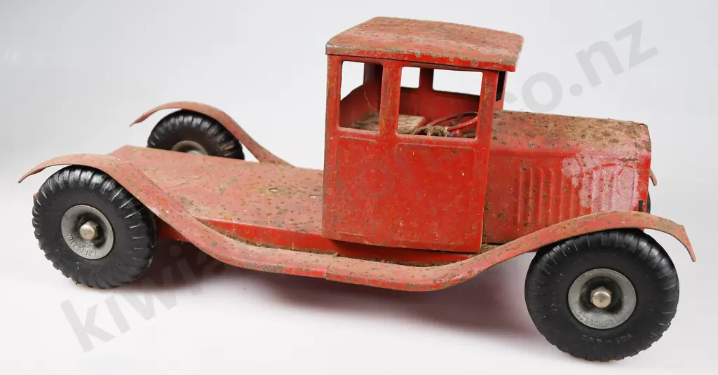 TRIANG BEDFORD FLAT DECK TRUCK Image 1++
