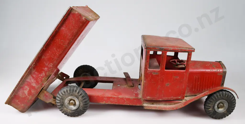 TRIANG BEDFORD FLAT DECK TRUCK Image 1++