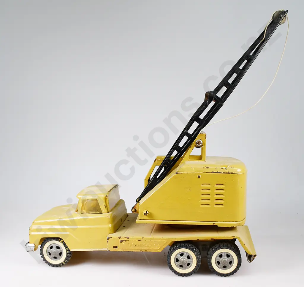 TONKA PRESSED TIN CRANE TRUCK Image 1++