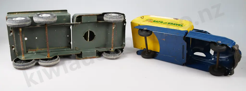 BUDDY L ARMY TRUCK & SAND AND GRAVEL DUMP TRUCK Image 1++