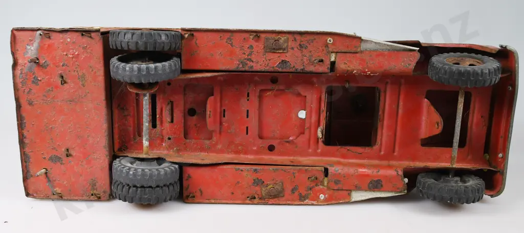 TONKA FIRE ENGINE 2926 Image 1++