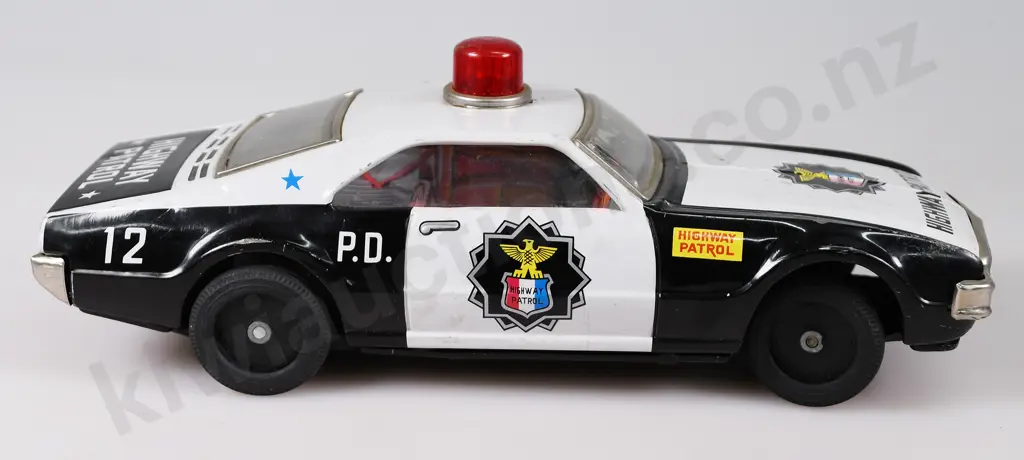 HIGHWAY PATROL PRESSED TIN CARS Image 1++