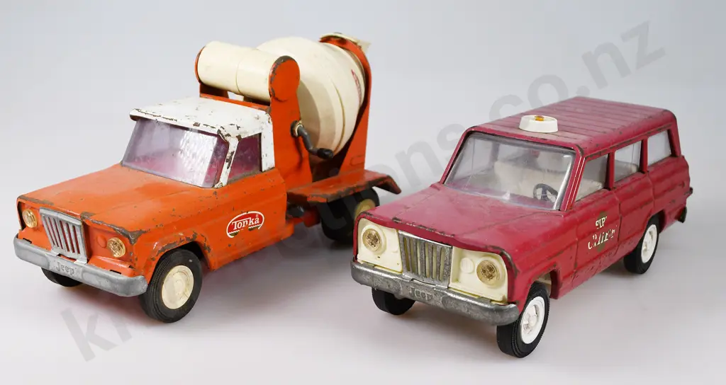 TONKA CEMENT MIXER 1077 & FIRE CHIEF Image 1++